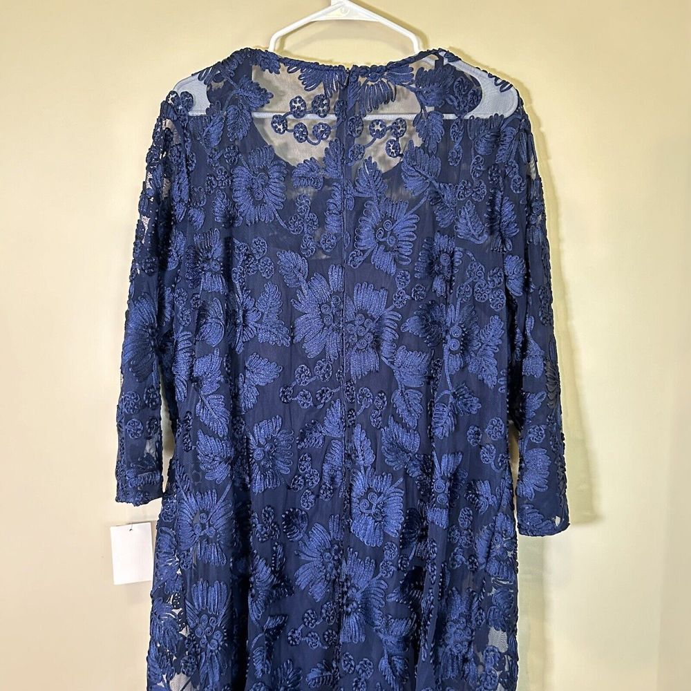Alex Evenings Women's Tea Length Embroidered Dress with Illusion Sleeves 22W - Picture 11 of 16